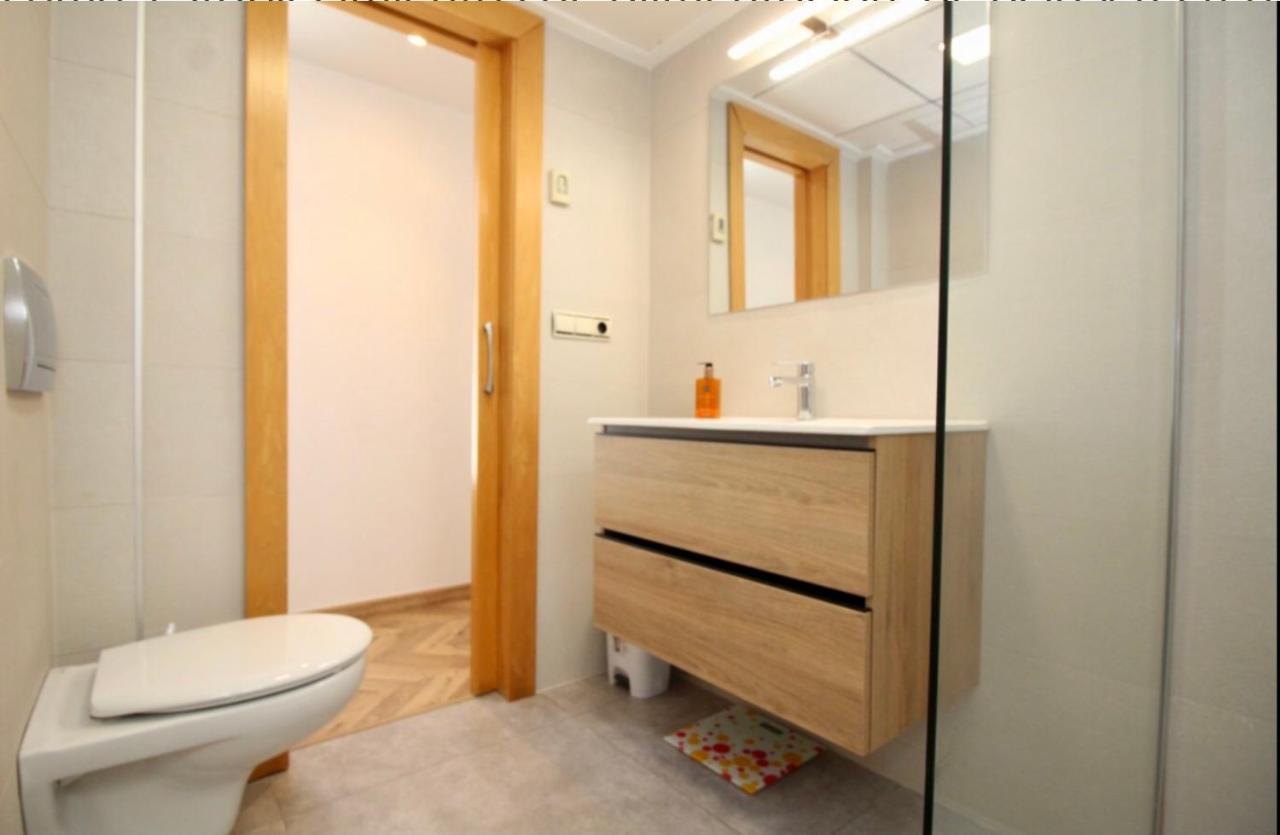 Lujoso Apartamento En 1ª Linea Recien Reformado Santa Pola Bagian luar foto